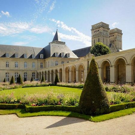 Charmant Appartement Proche De L'Abbaye-Aux-Dames カーン エクステリア 写真